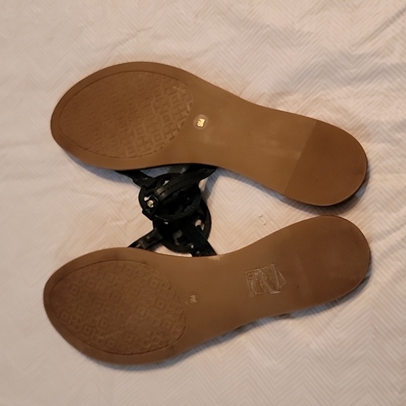 TORY BURCH BLACK GABRIEL THONG SANDALS - Picture 5 of 9